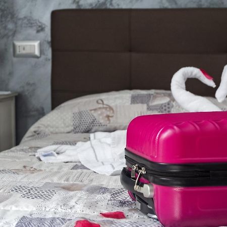 Voglia Di Napoli Bed & Breakfast Bagian luar foto