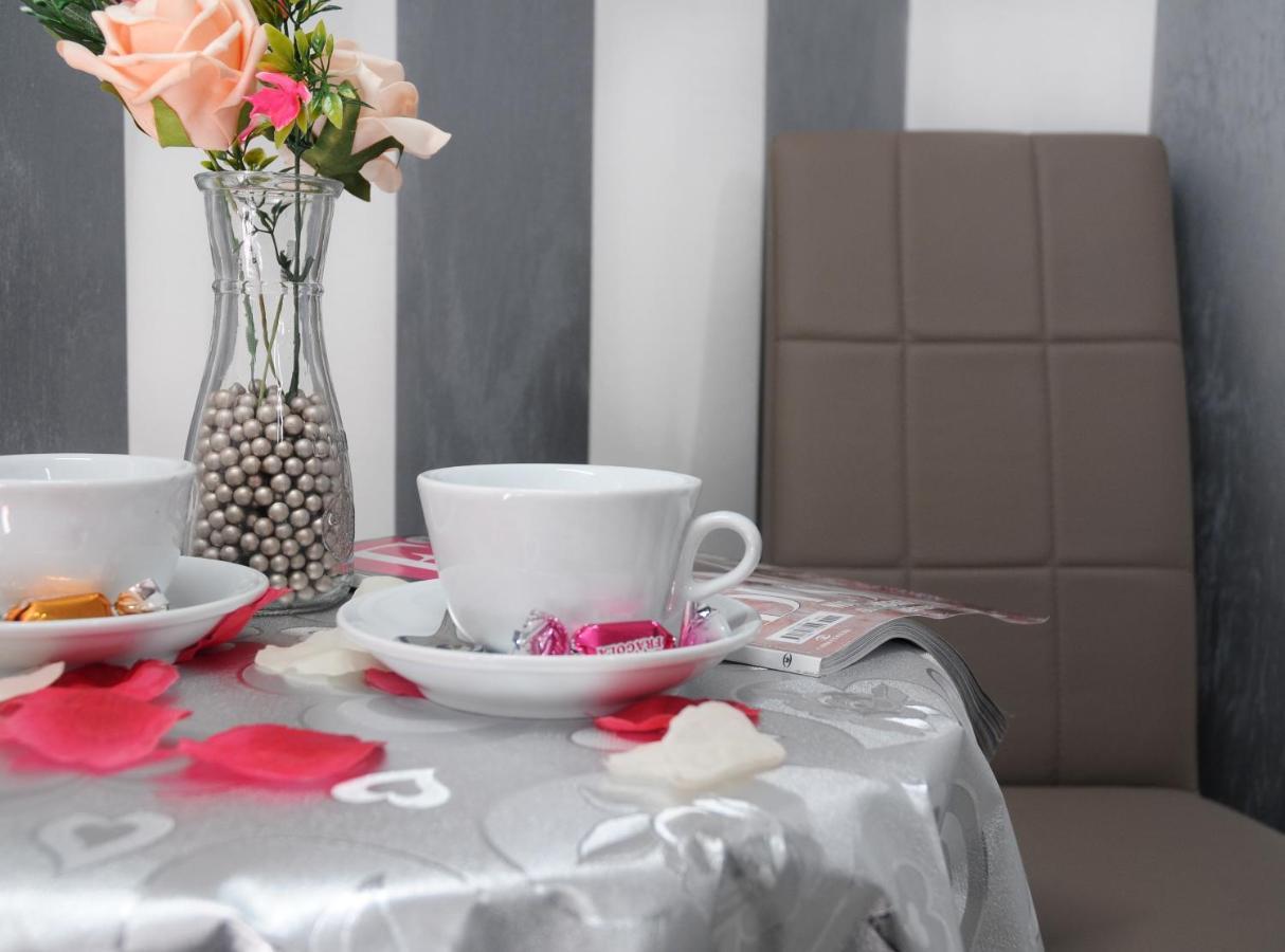 Voglia Di Napoli Bed & Breakfast Bagian luar foto